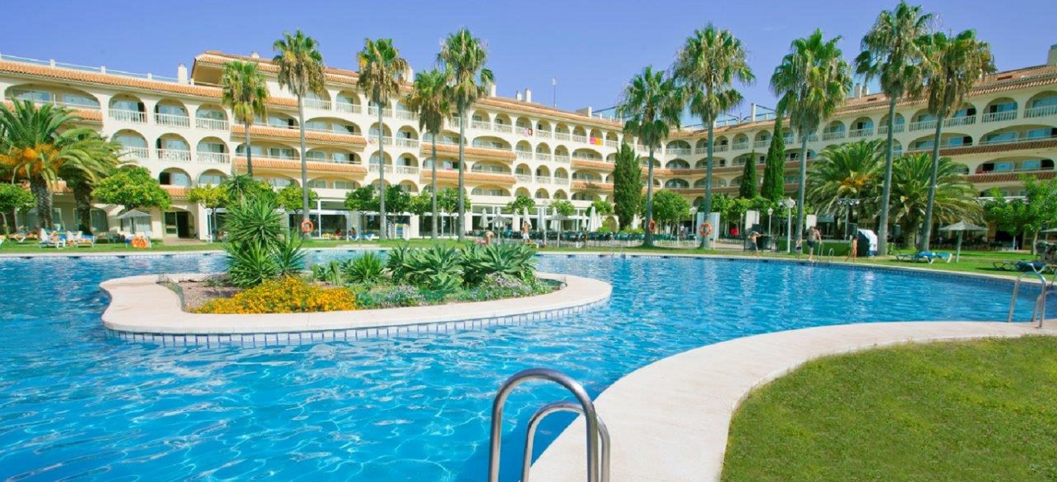 gran hotel del coto piscina